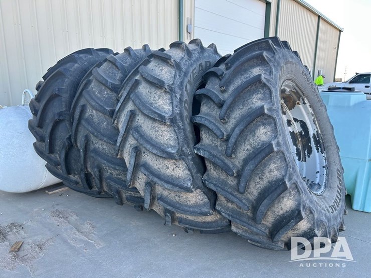 case-ih-patriot-4440-image-1