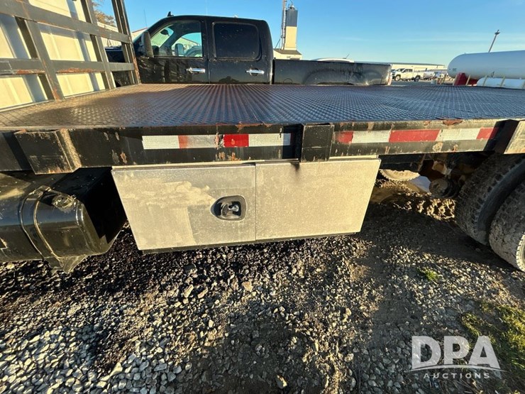 international-4700-image-18