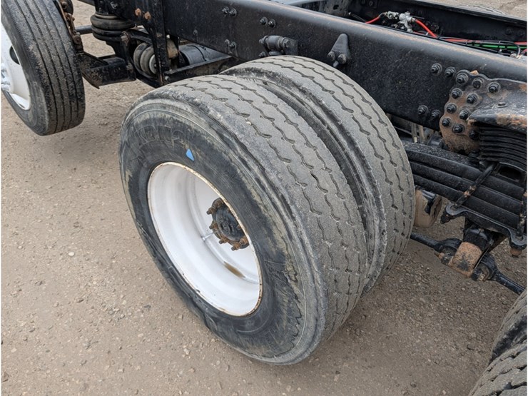 western-star-4700sb-image-8