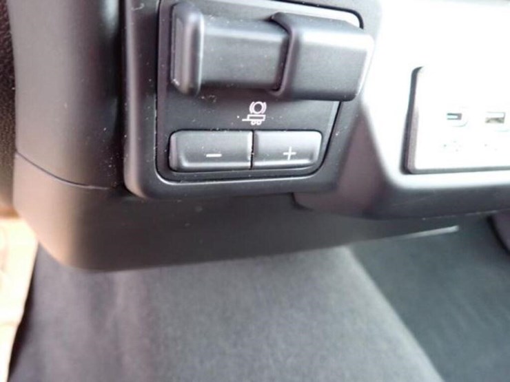 gmc-sierra-1500-sle-image-20