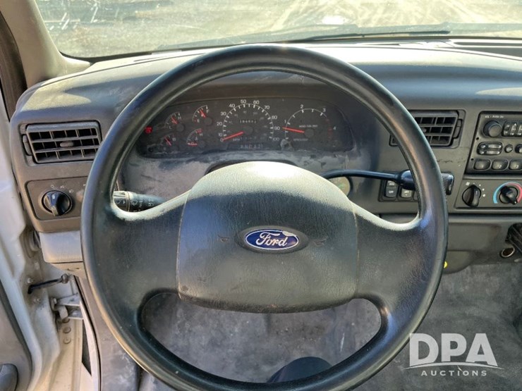 ford-f650-xlt-image-40