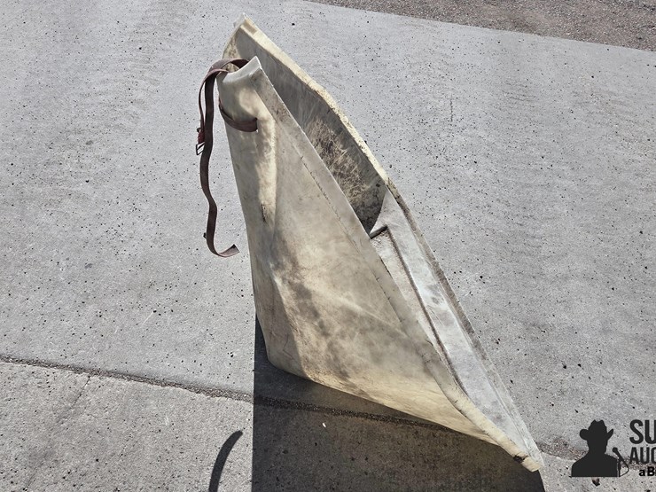 poly-auger-hopper-image-2