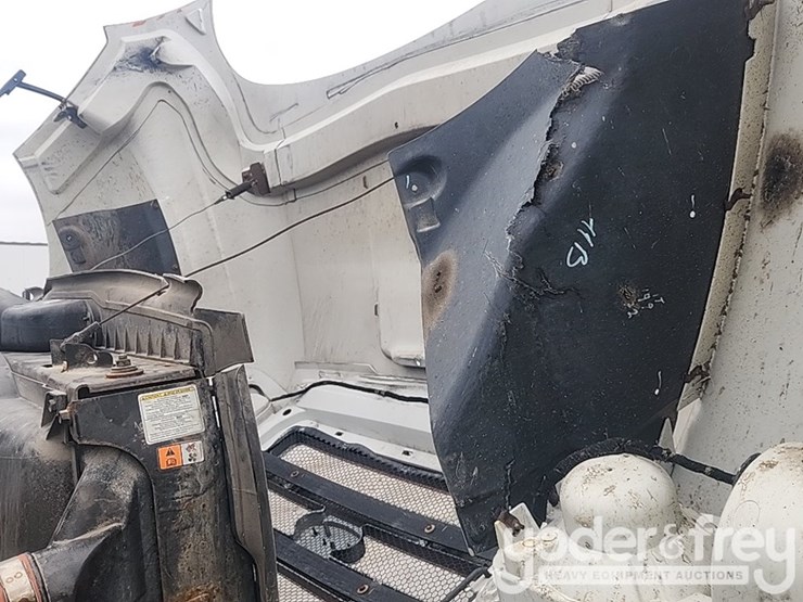 ford-f750-xl-image-35