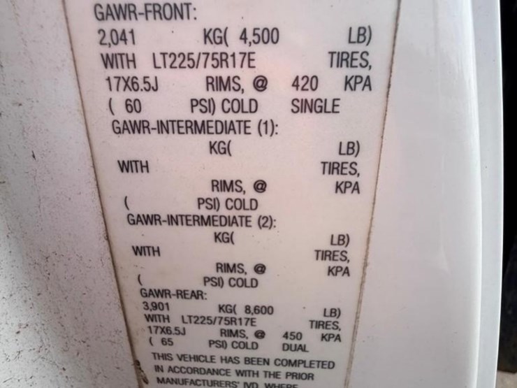 2009-chevrolet-silverado-3500-image-21