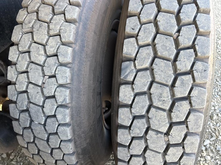 1997-cummins-m11-image-89