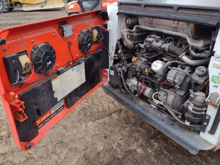 bobcat-t770-image-37