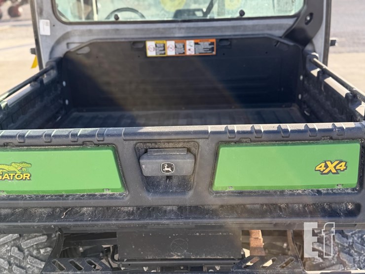 2019-john-deere-gator-xuv-835r-image-8