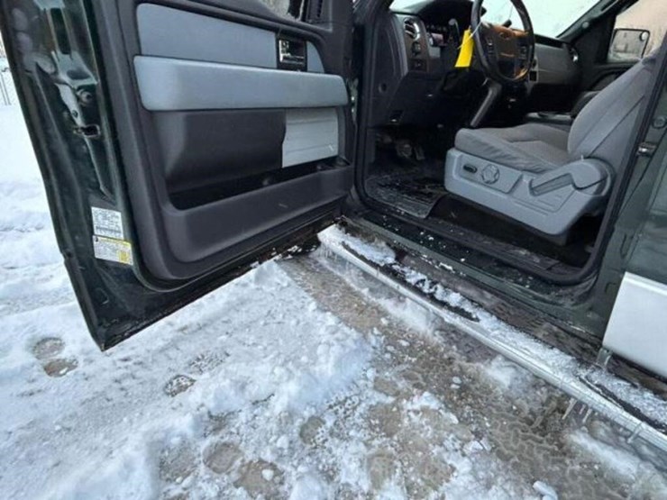 2012-ford-f150-xlt-image-22