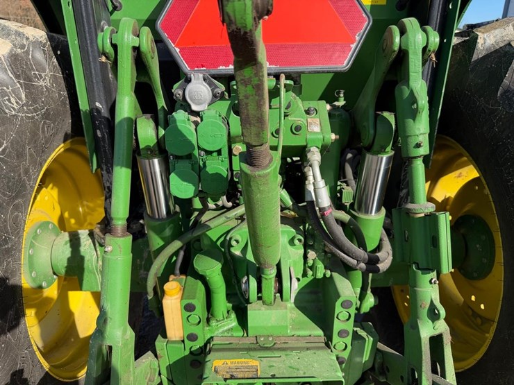 john-deere-6310-image-16