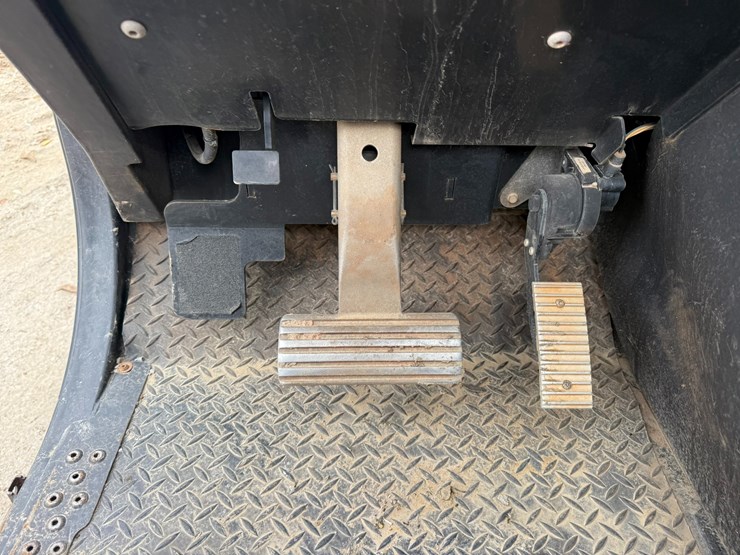 2018-genie-gth636-image-58