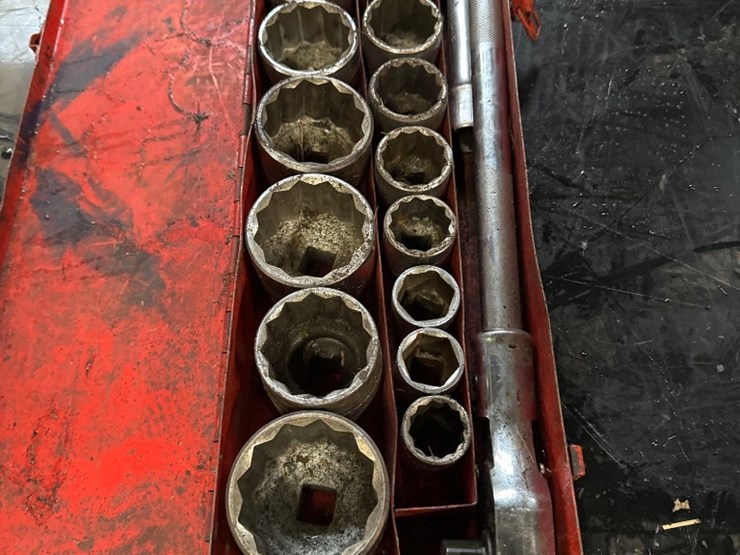 craftsman-3/4in-socket-set-image-1