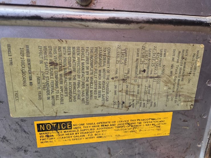 mack-rd690s-image-90