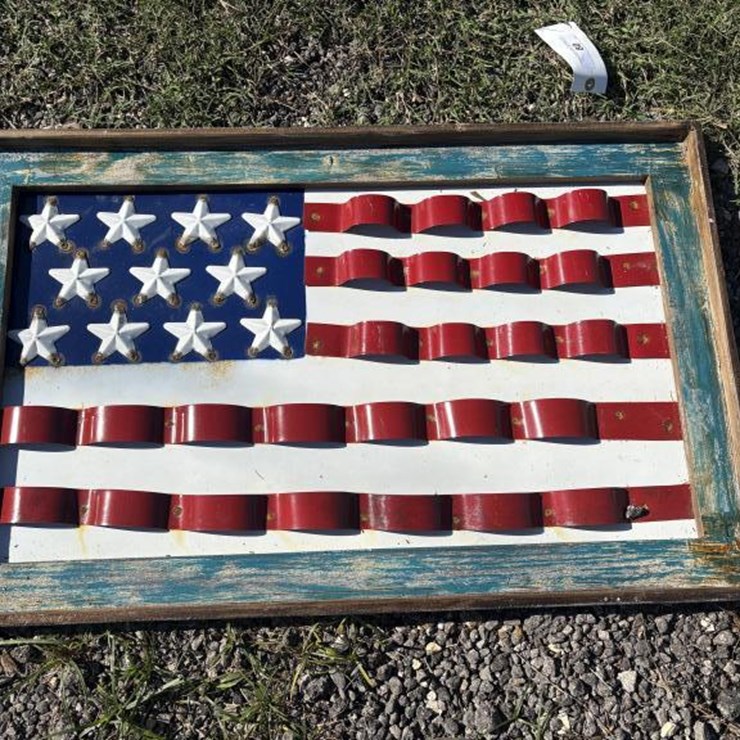 #80 • Metal Art- Wavy Flag Wall Frame