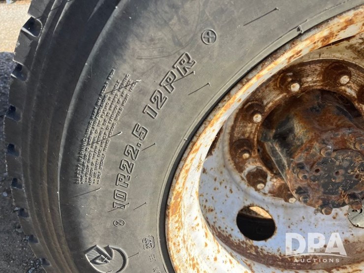 ford-f650-xlt-image-30