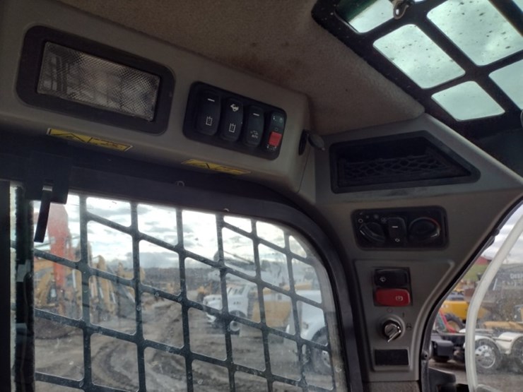 caterpillar-299d3-xe-image-8