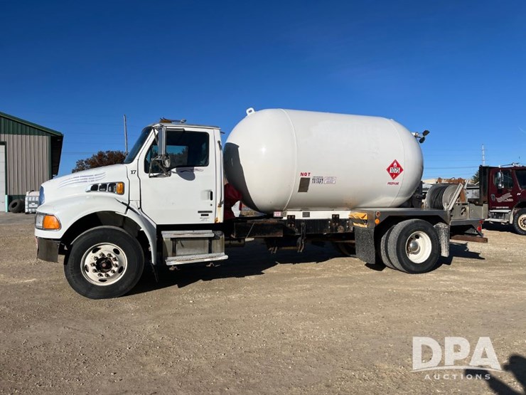 2007-sterling-acterra-image-16