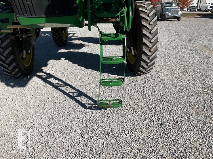 john-deere-r4038-image-41