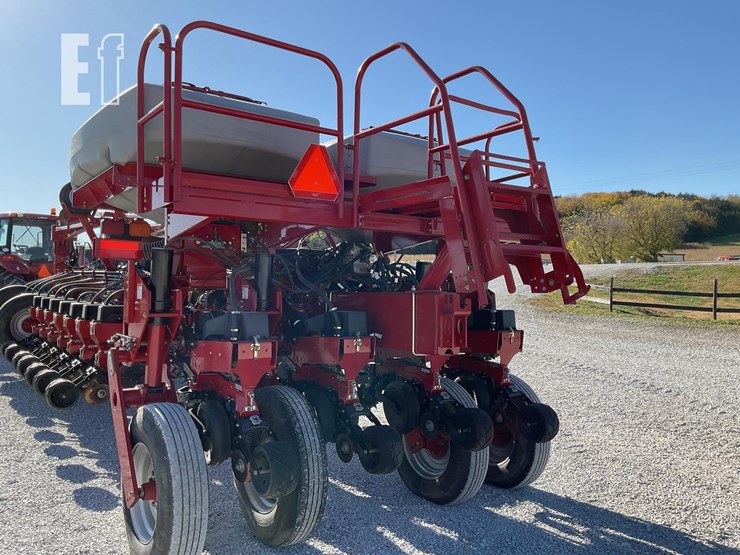 case-ih-1250-image-35