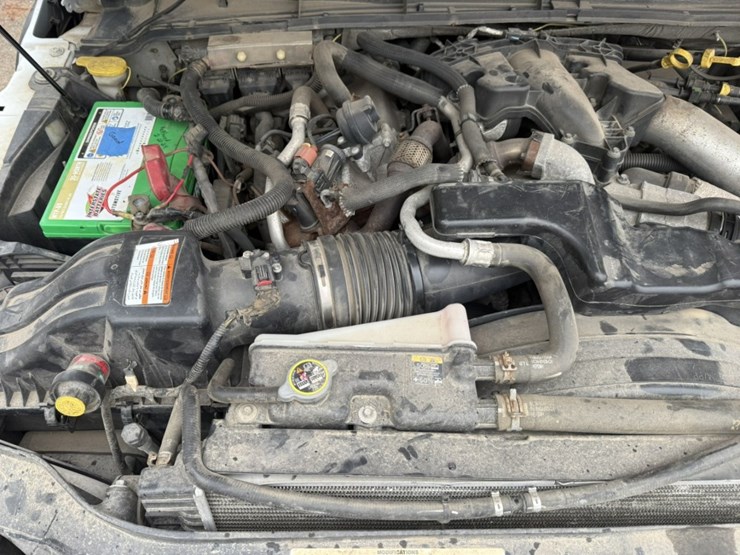 2012-ford-f550-image-13