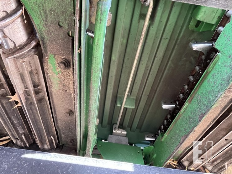 john-deere-612c-image-10