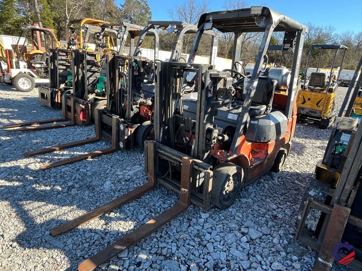 toyota-7fgcu25-image-1