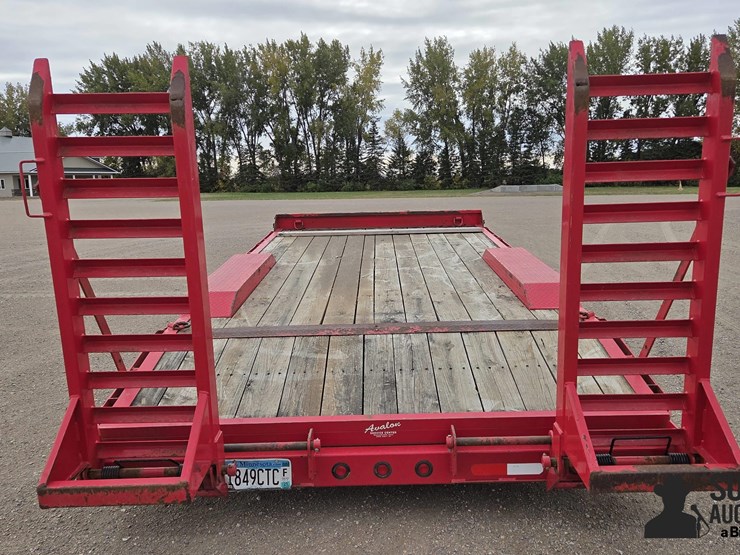 2004-behnke-t/a-flatbed-trailer-image-6