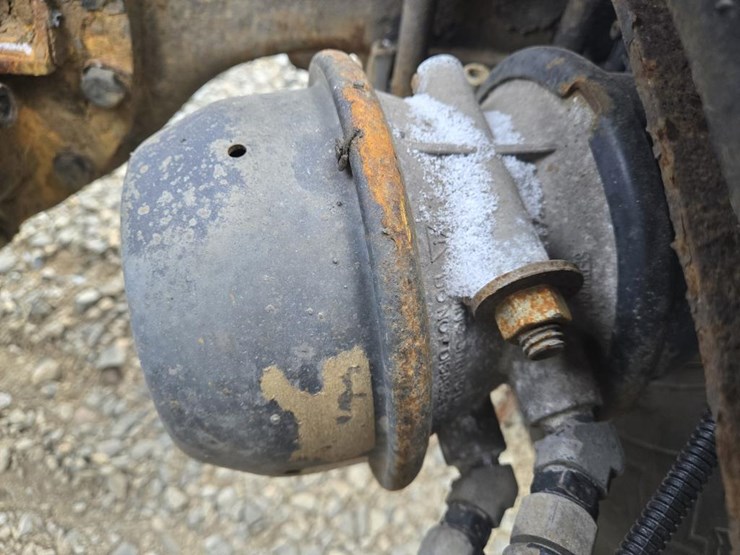 2013-kenworth-t660-image-25