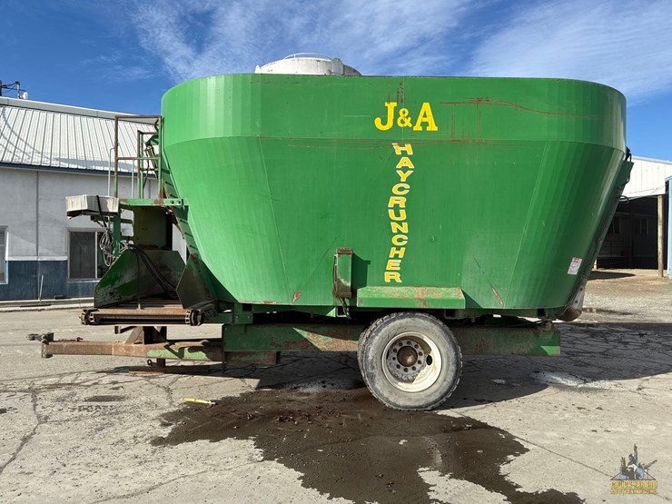 j&a-909-haycruncher-image-2