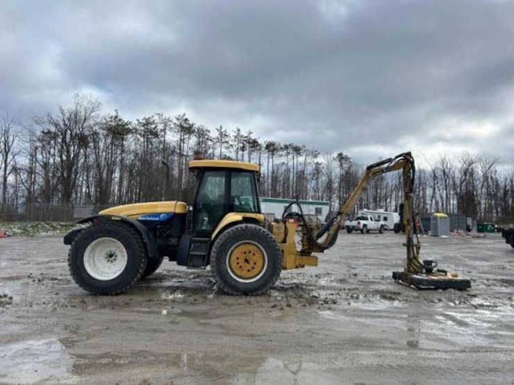 2008-new-holland-tv145-image-5