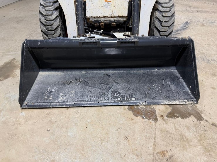 2022-bobcat-s740-image-9