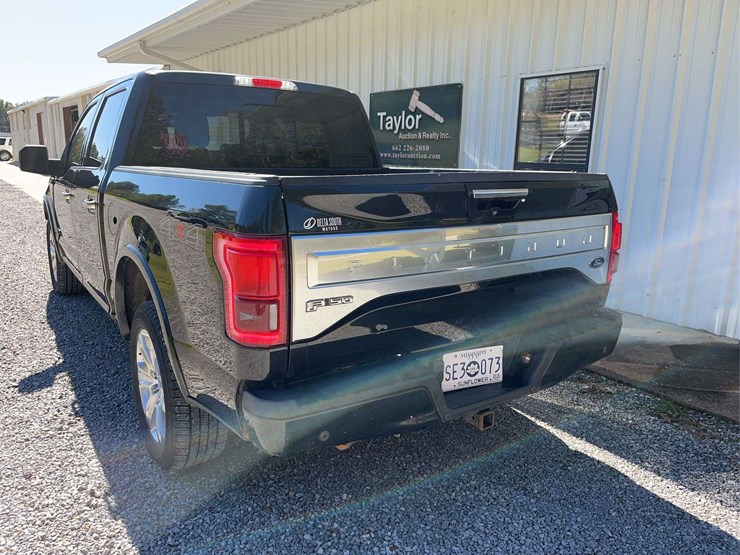 2015-ford-150-image-12