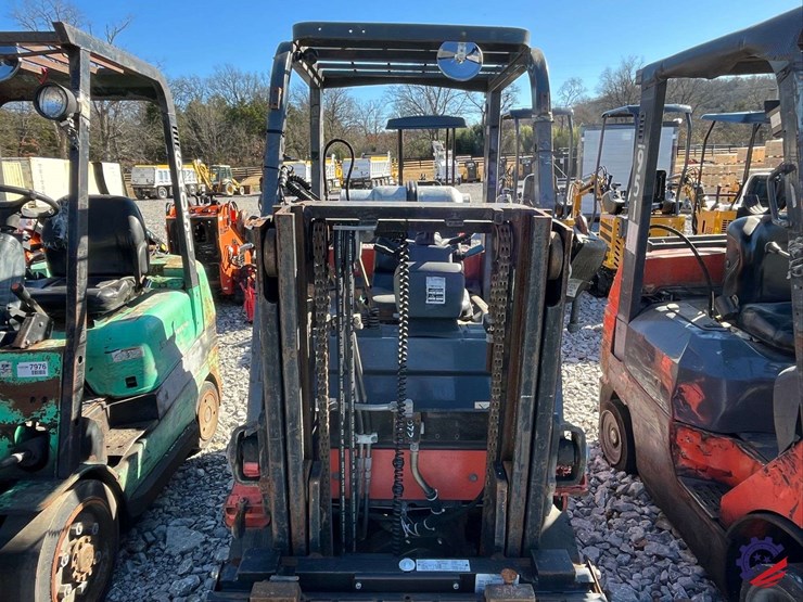 toyota-7fgcu25-image-15