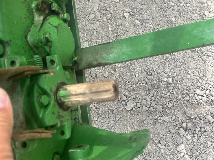 john-deere-530-image-30