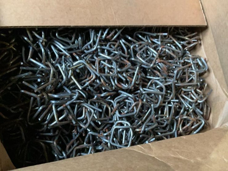 #609-•-plastic-banding-and-clips-image-9