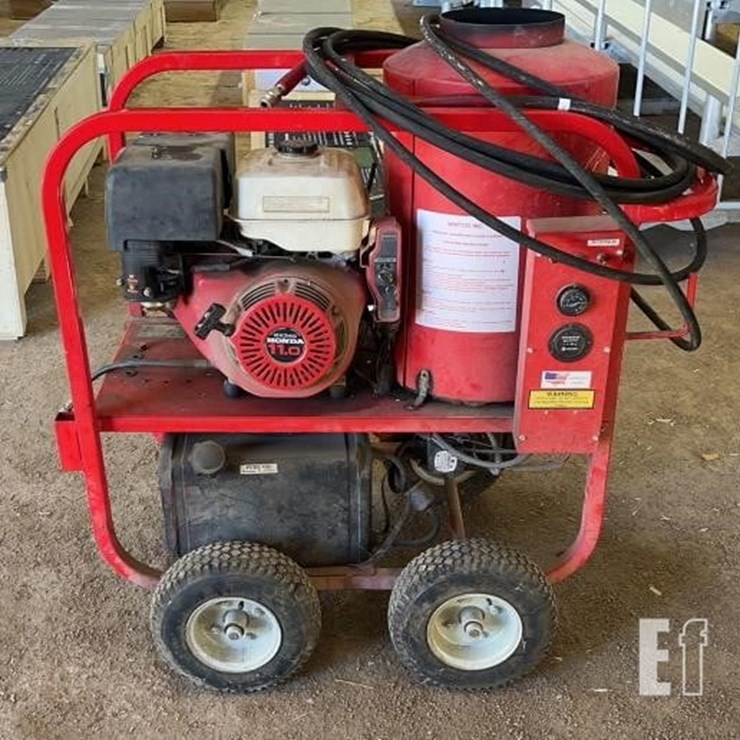 RAIDER HOT WATER PRESSURE WASHER