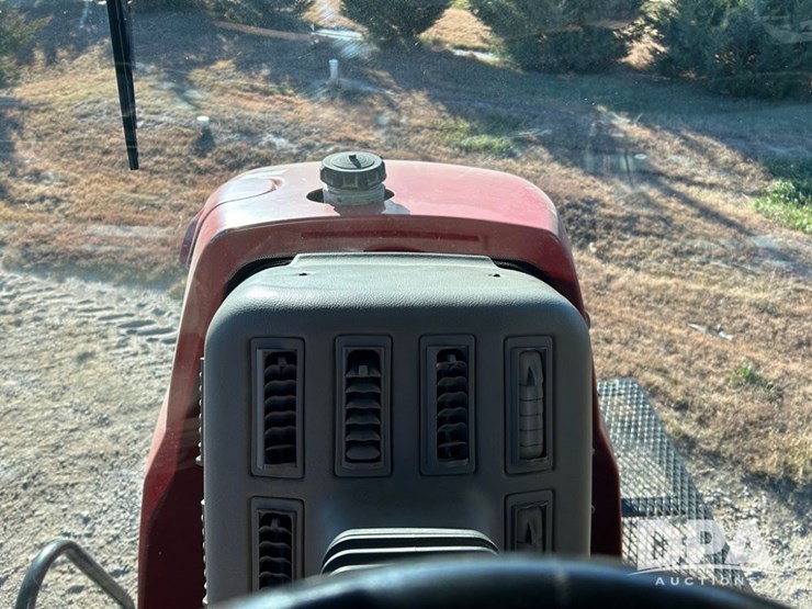 case-ih-patriot-4440-image-77