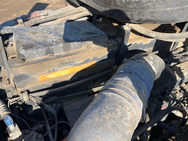 2001-international-2001-image-22