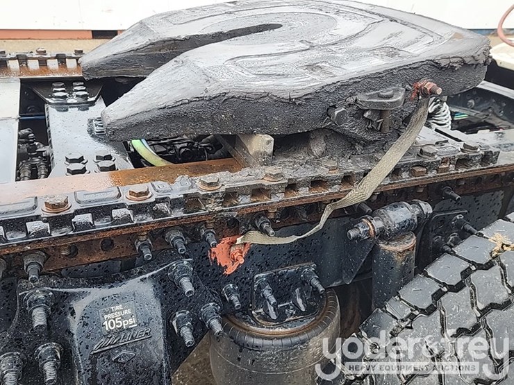 2019-freightliner-cascadia-126-image-33