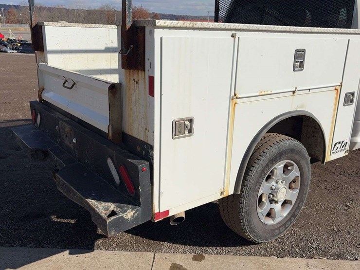 2016-dodge-2500-image-9