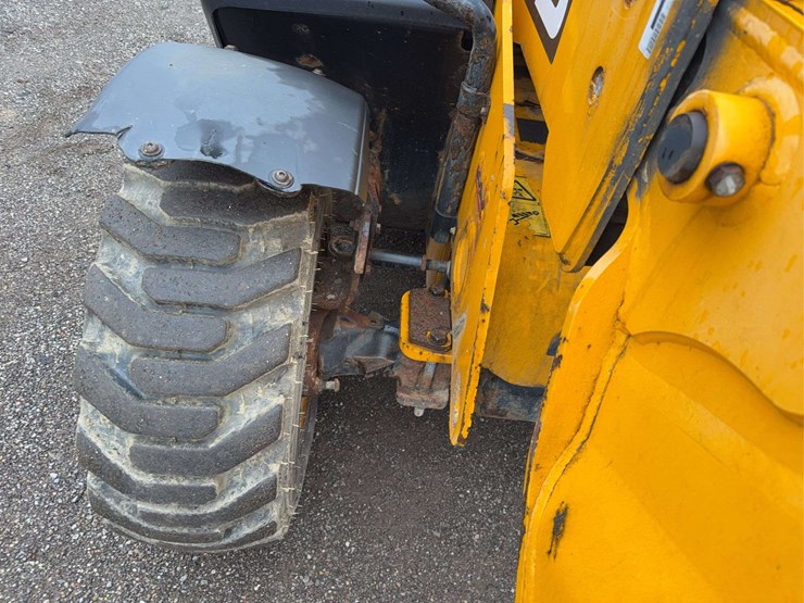 jcb-505-image-17