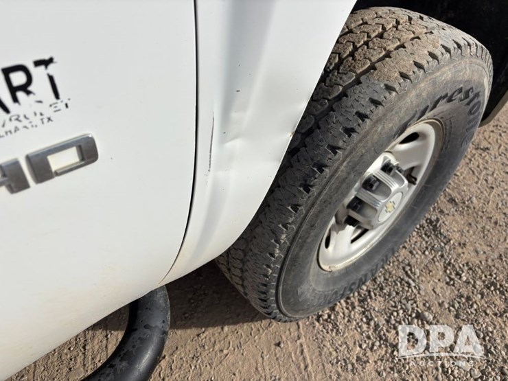 2010-chevrolet-silverado-2500hd-image-46