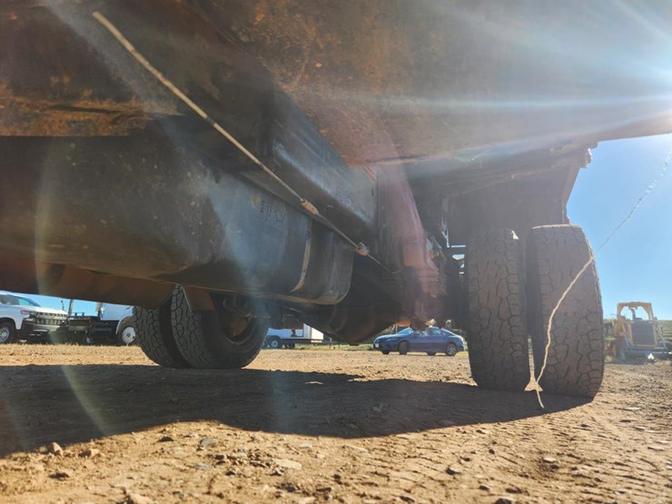 2007-chevrolet-3500-image-31