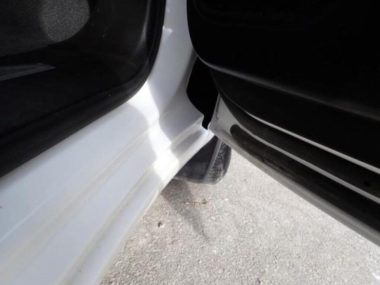 gmc-sierra-1500-sle-image-54