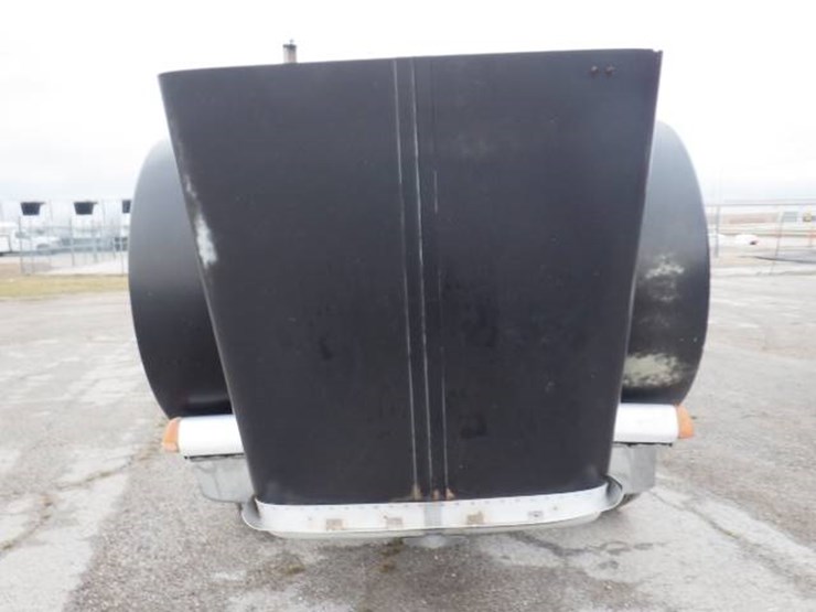 1994-peterbilt-378-image-26