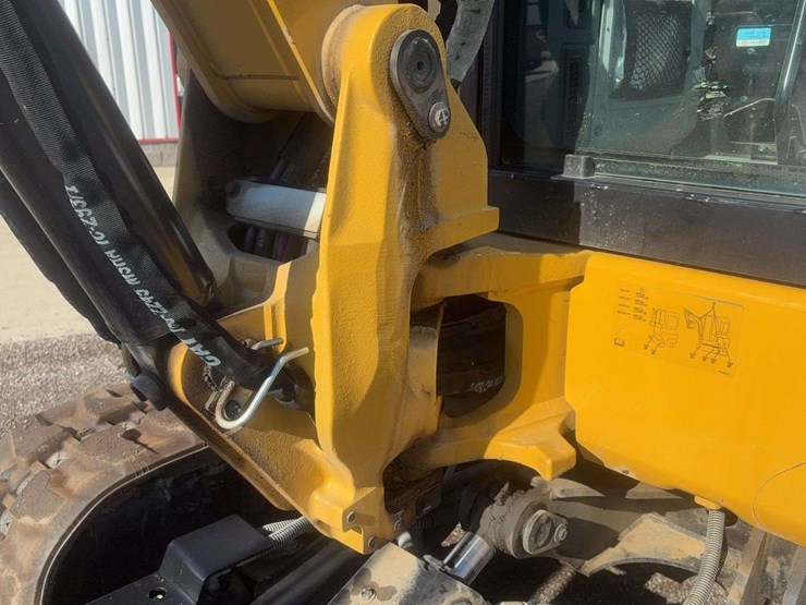 2021-caterpillar-305e2-cr-image-13