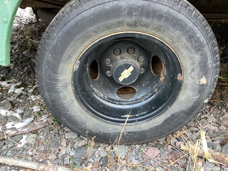 #4676-•-chevrolet-bus-image-8