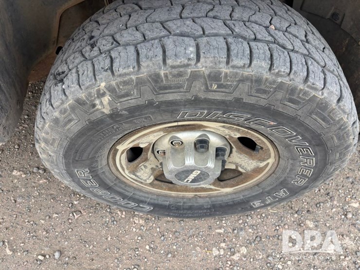 2009-gmc-sierra-2500hd-image-49