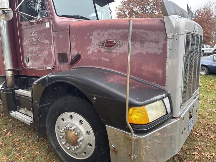 1988-peterbilt-377-image-11