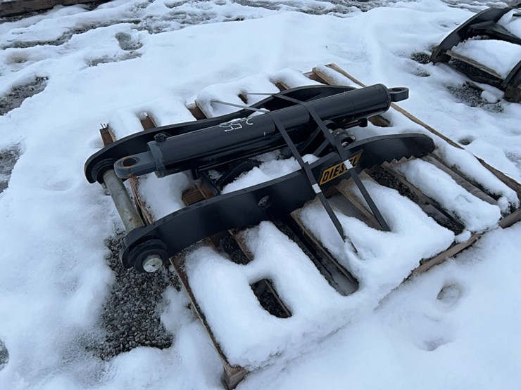 kobelco-sk80-image-1