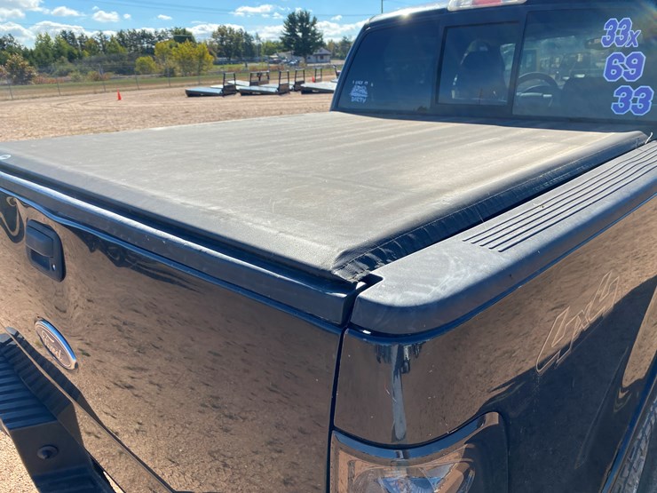 ford-f150-lariat-image-21